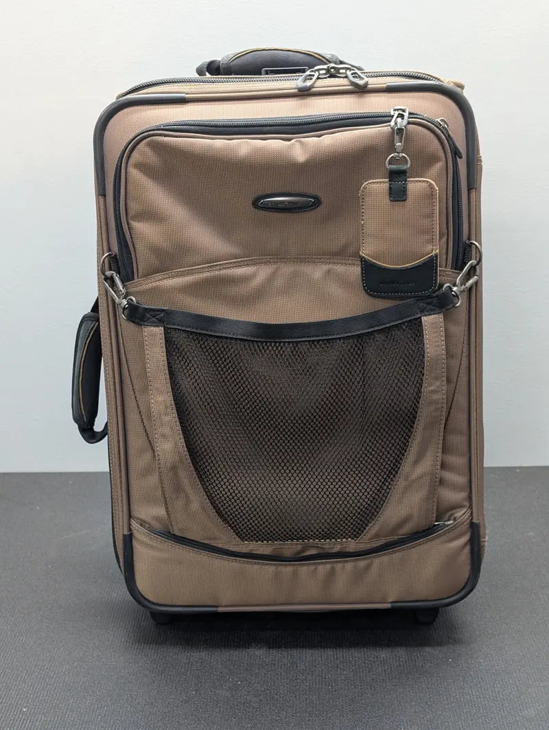 Briggs & Riley Transcend Tdu520 20-Inch Tan Upright Carry-On Luggage 1