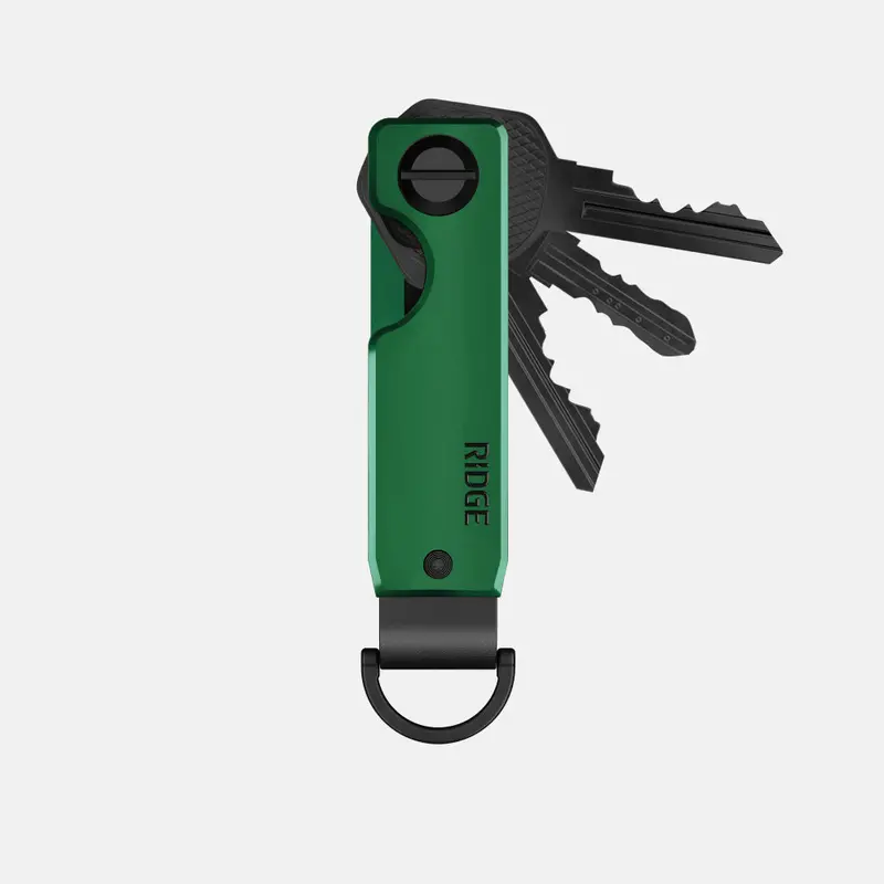 British Racing Green Ridge Keycase – Sophisticated Key Management 1