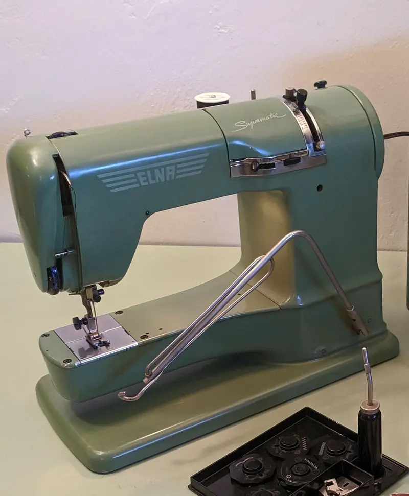 Elna Supermatic Sewing Machine Operating Instructions (Pdf) 1