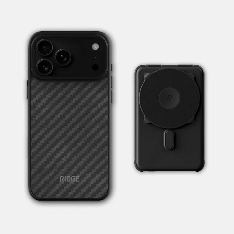 Everyday Charging Kit For Iphone 17 Pro Max – Carbon Fiber Style 1