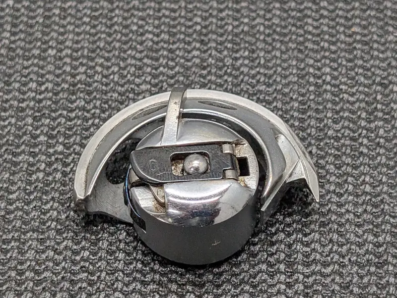 Genuine Necchi Bobbin Case (20176) And Shuttle (26327) For Vintage Sewing Machines 1