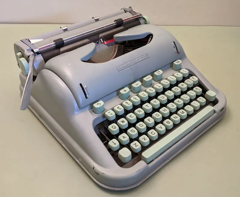 Hermes 3000 First Generation Portable Typewriter Manual (Pdf) 1