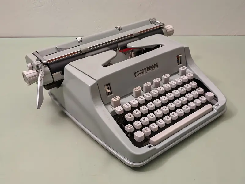 Hermes 3000 Second Generation Portable Typewriter Manual (Pdf) 1
