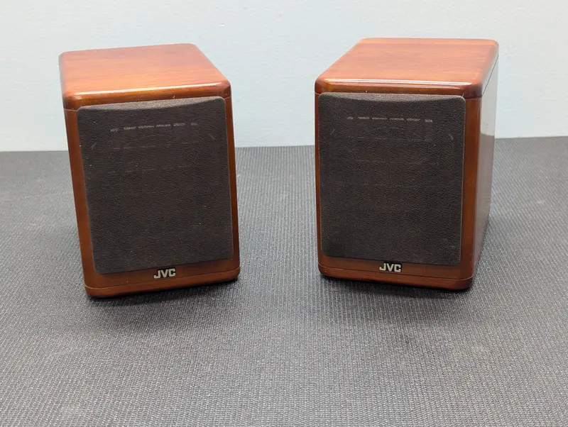 Jvc Sp-Ux7000 High-Fidelity Bookshelf Reference Speakers 1