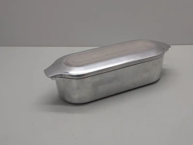 Magnalite Country Collection 16-Inch Fish Poacher With Lift-Out Stainless Trivet 1