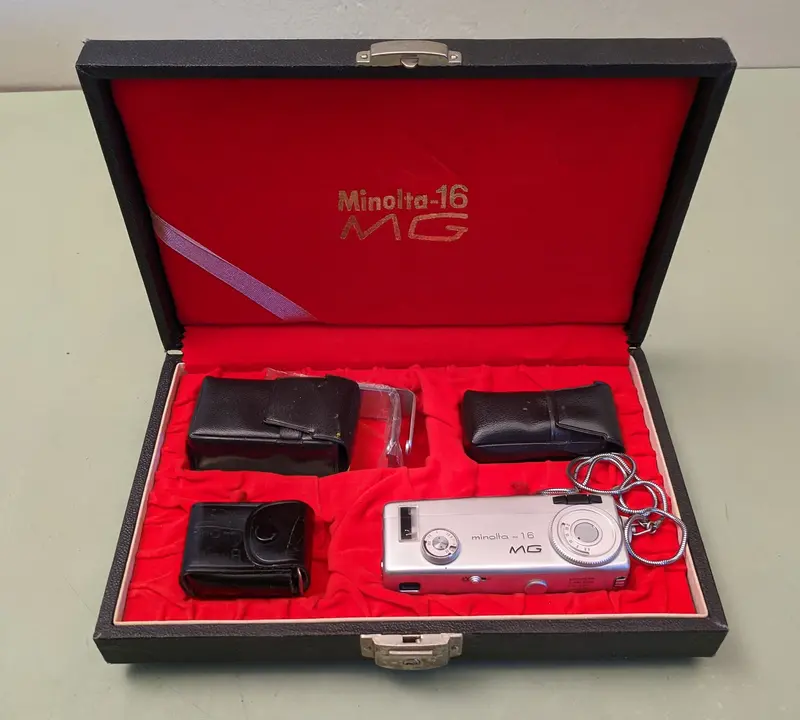 Minolta-16 Mg Subminiature Camera – Fully Functional 16Mm Film Camera In Mint Condition 1