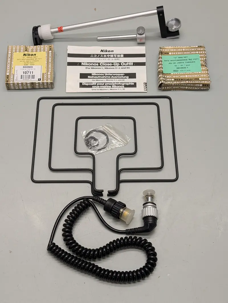 Nikonos Underwater Close-Up Frame Kit – Compatible With Models Iii, Iv-A, V + Sb-103 Cable & Gasket Sets 1