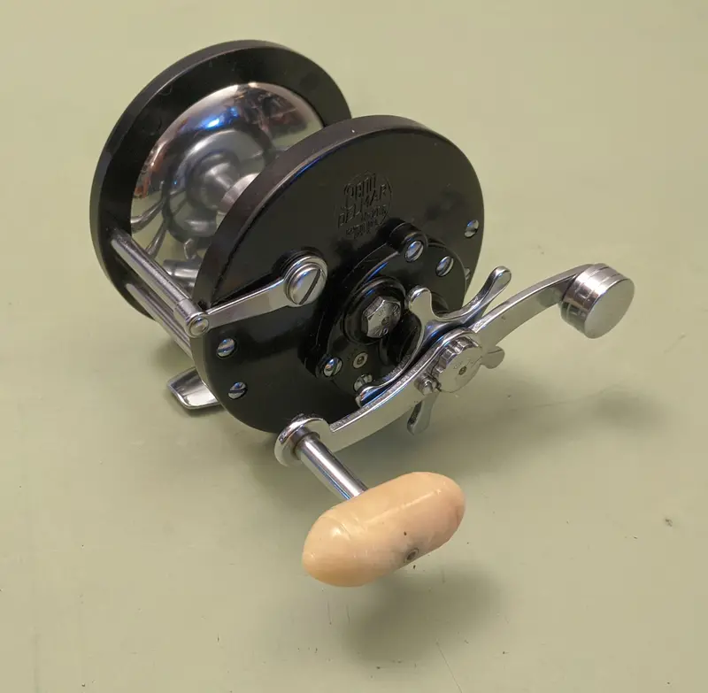 Penn Delmar Usa 285M Saltwater Fishing Reel – Vintage Spinning Reel For Marine Use 1