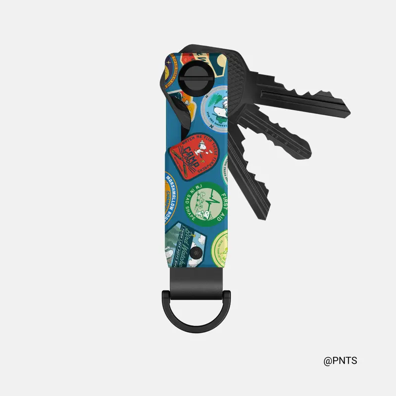 Ridge Peanuts Beagle Scouts Keycase 1