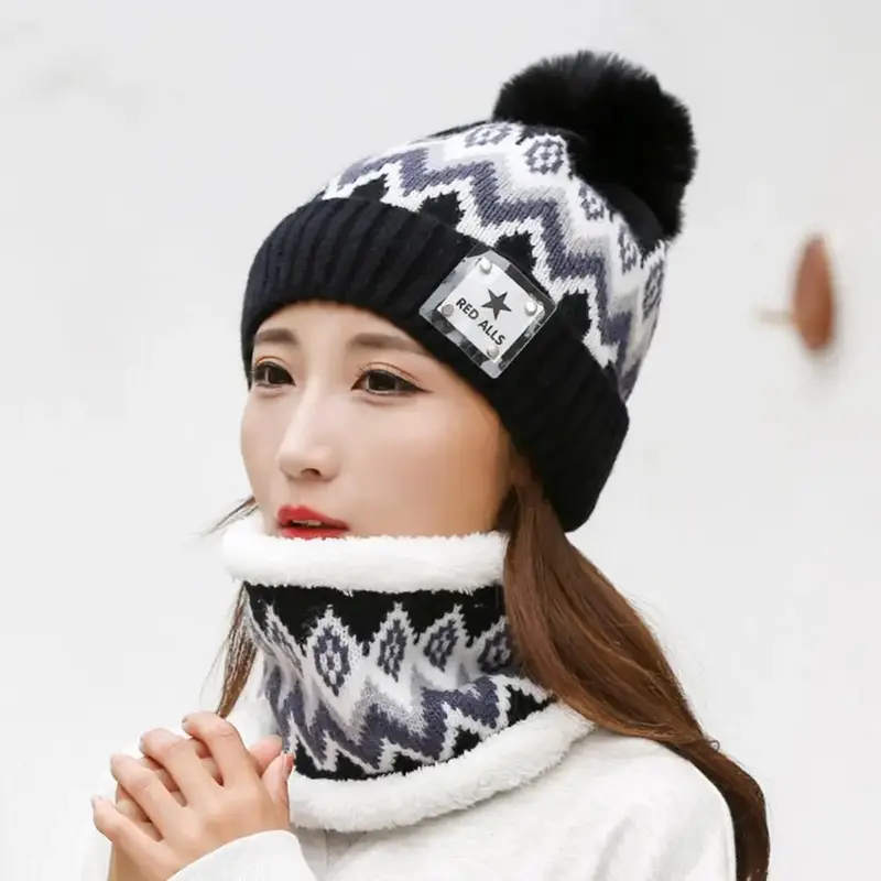 Star-Embellished Winter Kit – 2-Piece Knit Beanie & Neck Warmer Set With Ear Protection For Riding Or Commuting 1