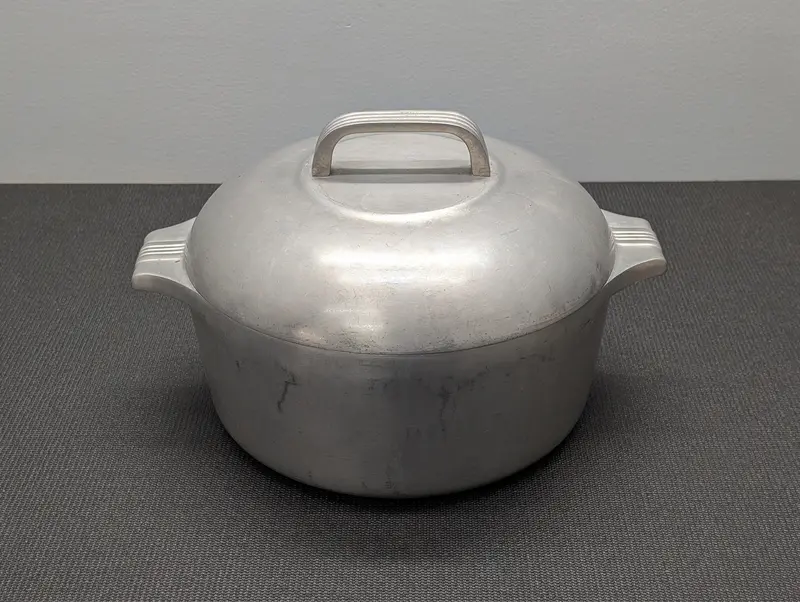Wagnerware Sidney Magnalite 5-Quart Roaster – Vintage Cast Aluminum Cookware (Model 4248M) 1